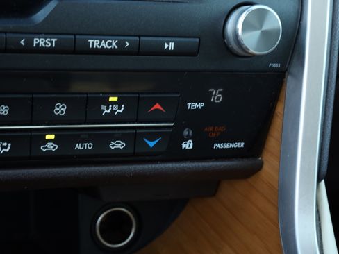 Used 2017 Lexus RX 350 FWD w/ Premium Package image 25