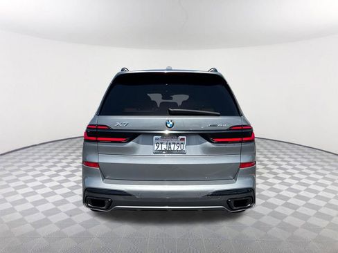 Used 2024 BMW X7 xDrive40i w/ M Sport Package AWD/4WD image 5