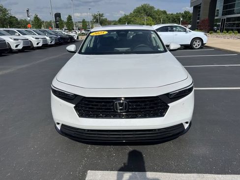 Used 2025 Honda Accord EX-L image 7