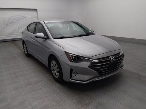Used 2020 Hyundai Elantra SE w/ Cargo Package (C1) FWD image 13