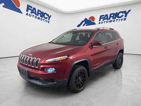 Used 2014 Jeep Cherokee Latitude w/ Comfort/Convenience Group AWD/4WD image 1