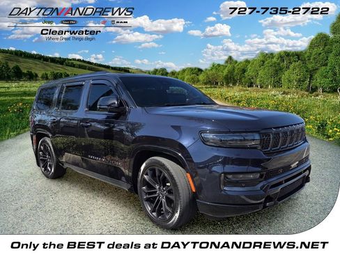 Used 2024 Jeep Grand Wagoneer Series III w/ Rear Seat Video Group 1 AWD/4WD image 1
