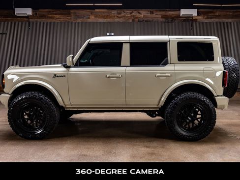 Used 2026 Ford Bronco Outer Banks AWD/4WD image 6
