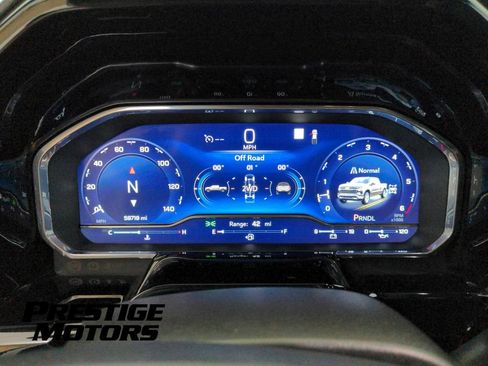 Used 2023 Chevrolet Silverado 1500 LT w/ Protection Package AWD/4WD image 18