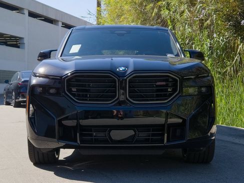 New 2026 BMW XM Label Red image 3