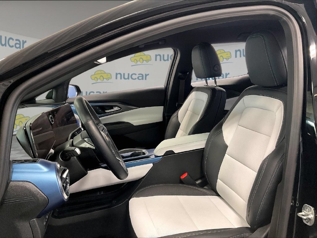 Used 2025 Chevrolet Equinox EV LT w/ Convenience Package AWD/4WD image 10