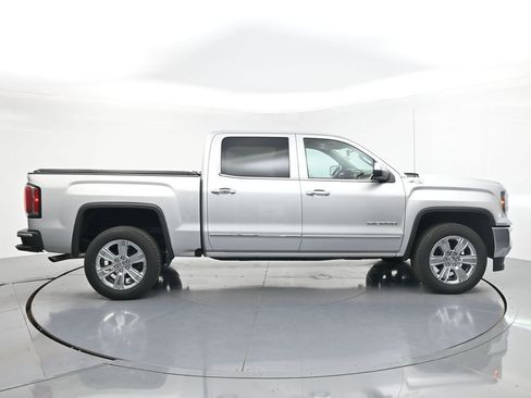 Used 2018 GMC Sierra 1500 SLT AWD/4WD image 4