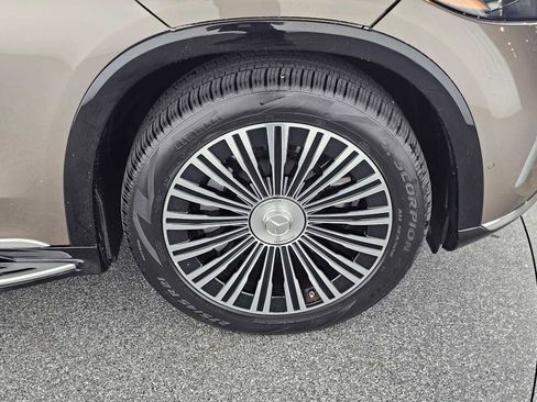 Used 2024 Mercedes-Benz Maybach EQS 680 Maybach EQS 680 image 10