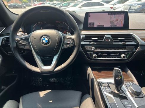 Used 2020 BMW 530i xDrive w/ Premium Package AWD/4WD image 13
