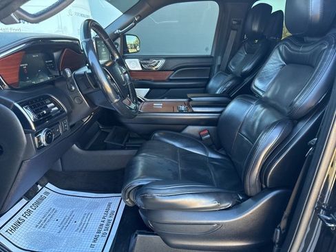 Used 2021 Lincoln Navigator L Reserve image 13