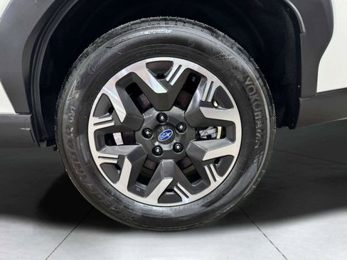 Used 2026 Subaru Forester Premium AWD/4WD image 62