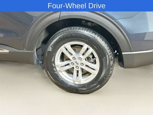 Certified 2023 Ford Explorer XLT AWD/4WD image 6