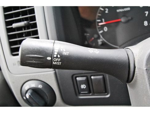 Used 2016 Nissan NV 3500 SL RWD image 18