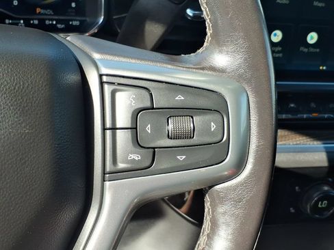Used 2022 Chevrolet Silverado 1500 LT AWD/4WD image 18