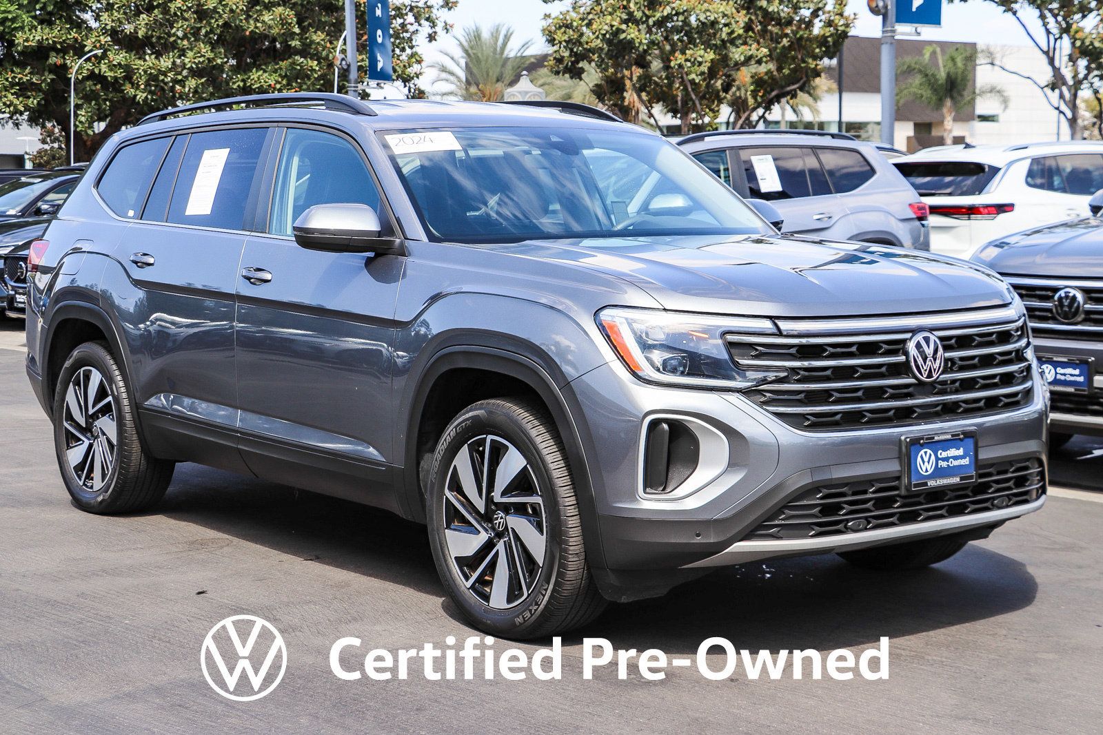 Certified 2024 Volkswagen Atlas SE FWD image 4