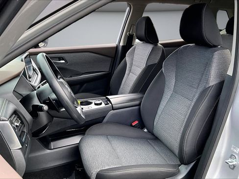 Used 2023 Nissan Rogue SV image 20