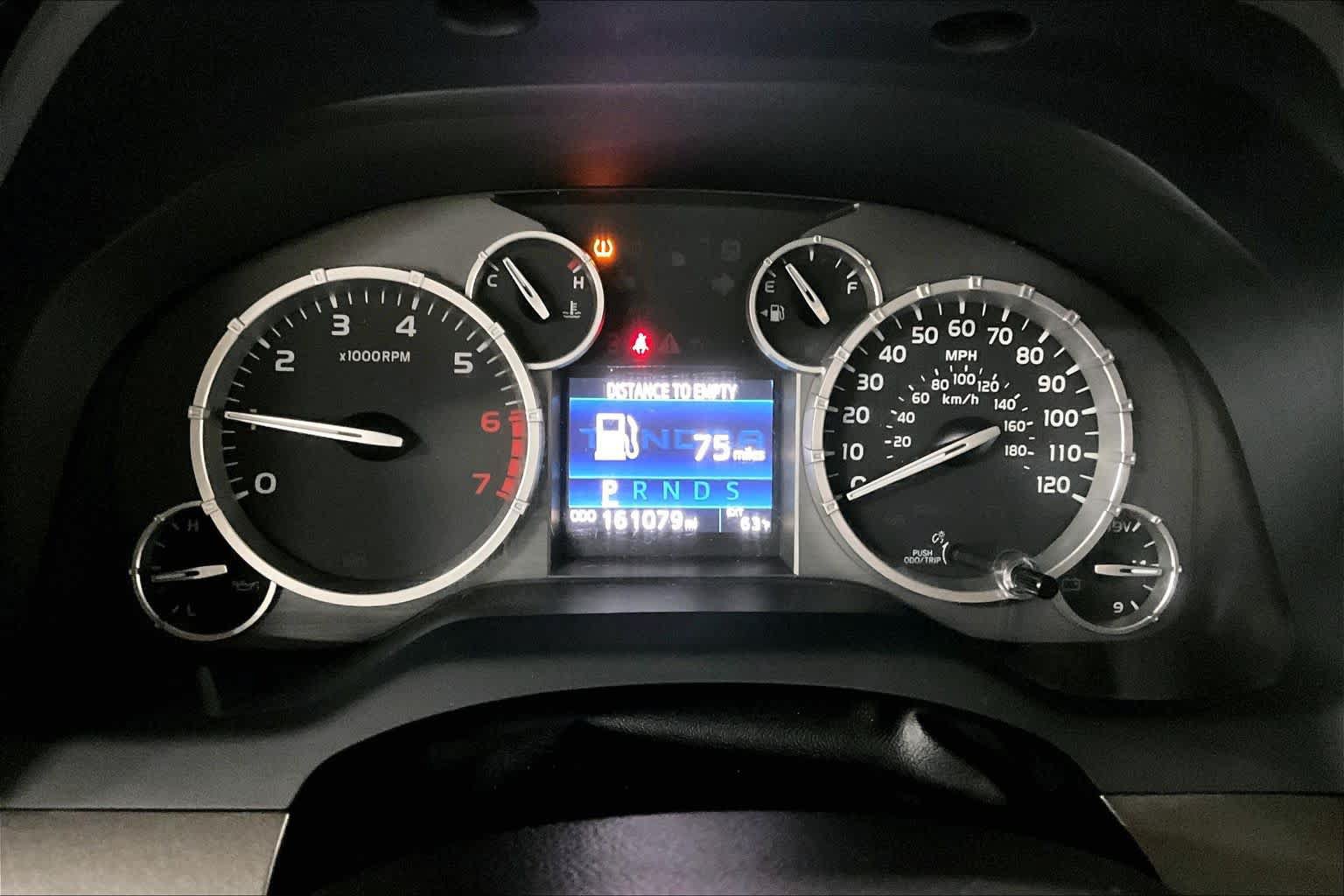 Used 2016 Toyota Tundra SR5 w/ SR5 Upgrade Package AWD/4WD image 24