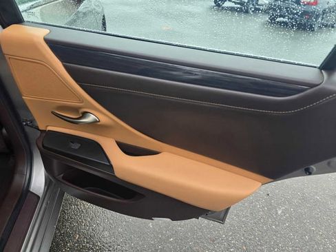 Certified 2019 Lexus ES 350 image 13