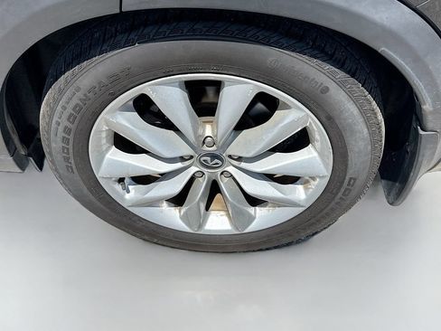 Used 2019 INFINITI QX50 Essential w/ Premium Heat Package FWD image 11