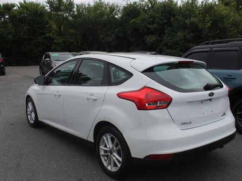 Used 2015 Ford Focus SE FWD image 10
