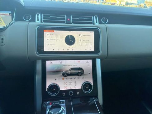Used 2018 Land Rover Range Rover Long Wheelbase Supercharged image 16