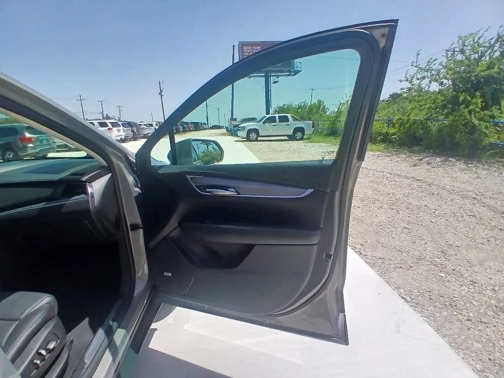Used 2019 Cadillac XT5 Premium Luxury FWD image 21