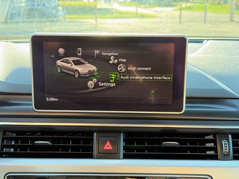 Used 2017 Audi A4 2.0T Premium Plus image 64