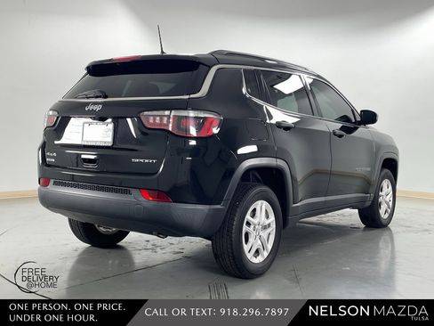 Used 2019 Jeep Compass Sport image 5