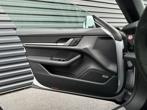 New 2025 Porsche Taycan image 14