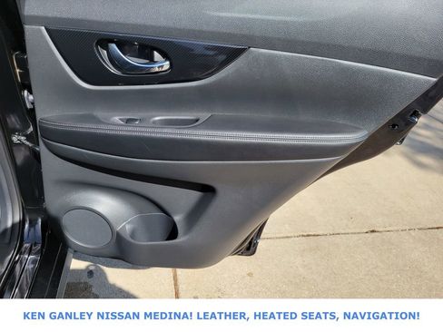 Used 2018 Nissan Rogue SL AWD/4WD image 49