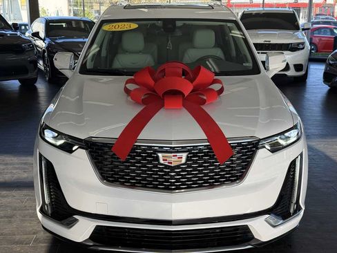 Used 2023 Cadillac XT6 Premium Luxury AWD/4WD image 19