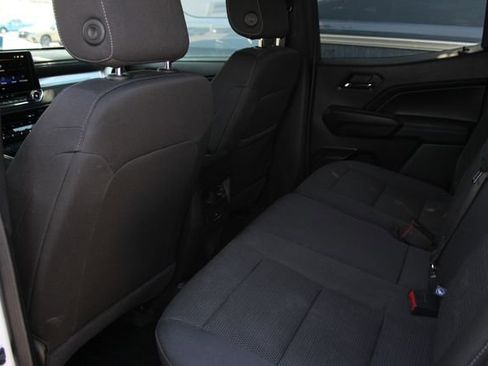 Used 2024 Chevrolet Colorado LT w/ LT Convenience Package AWD/4WD image 19