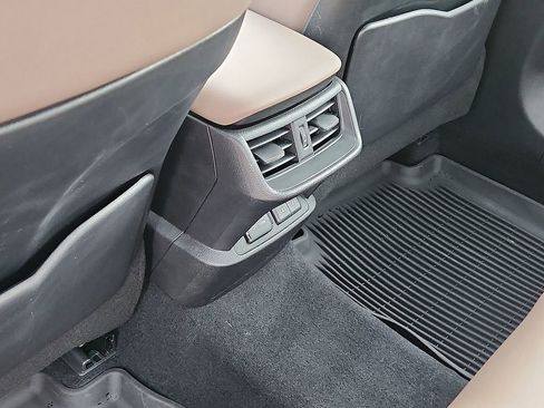 Used 2023 Lexus ES 350 w/ Premium Package image 11