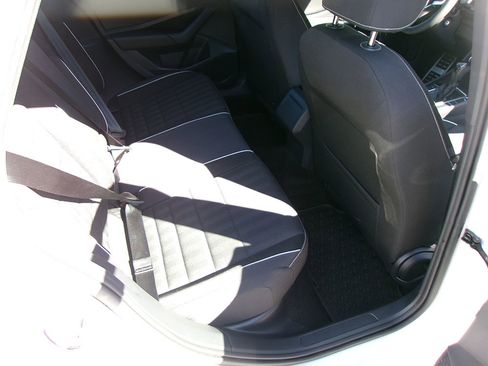 Used 2023 Volkswagen Jetta Sport image 10