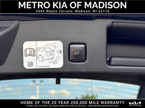 Used 2020 Ford Escape Titanium AWD/4WD image 36