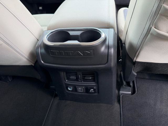 Used 2020 Nissan Titan SV w/ SV Convenience Package AWD/4WD image 13