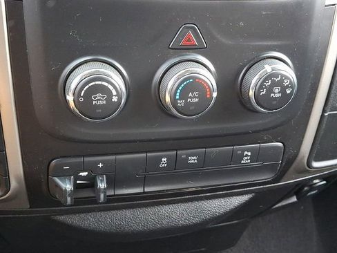 Used 2019 RAM 1500 Classic Warlock w/ Trailer & Traction Group image 15