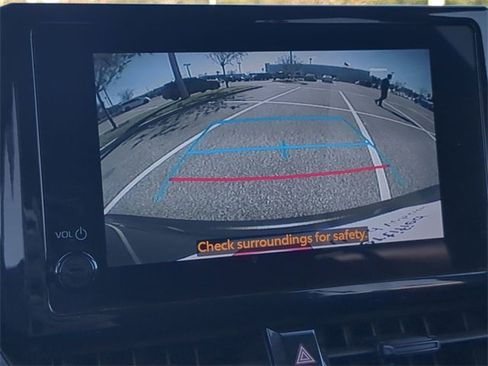 Certified 2024 Toyota Corolla Cross LE image 20