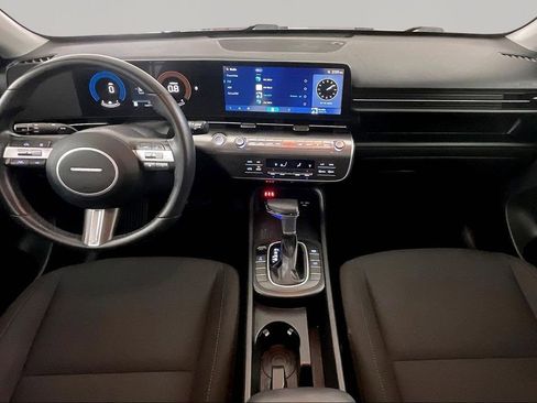 Used 2024 Hyundai Kona SEL AWD/4WD image 7