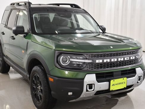 Used 2025 Ford Bronco Sport Badlands image 4