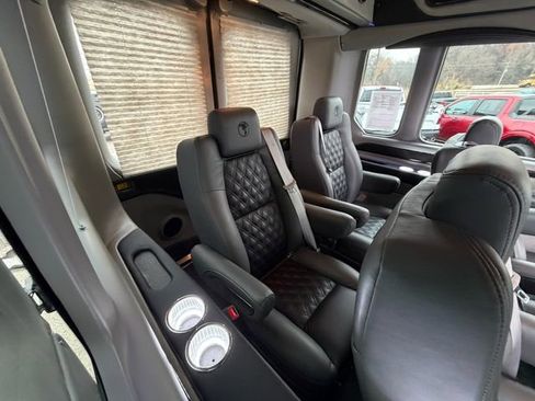 Used 2024 Ford Transit 250 148 Medium Roof Extended AWD image 53