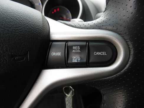 Used 2010 Honda Fit Sport image 14