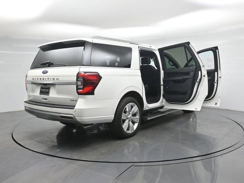 Certified 2023 Ford Expedition Max Platinum image 6