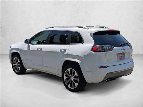 Used 2019 Jeep Cherokee Overland w/ Technology Group AWD/4WD image 8