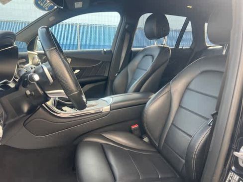 Certified 2022 Mercedes-Benz GLC 300 GLC 300 image 10