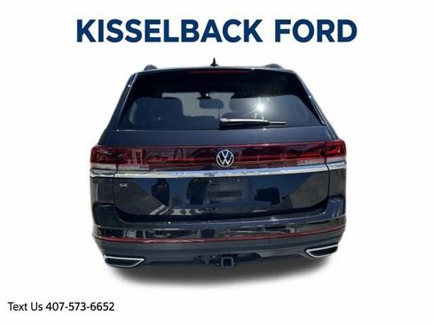 Used 2024 Volkswagen Atlas SE FWD image 4