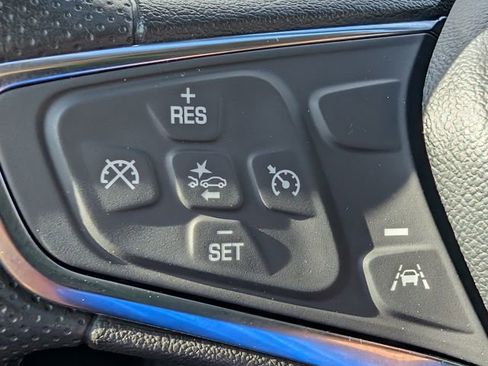 Used 2023 Chevrolet Equinox LT w/ LPO, Floor Liner Package AWD/4WD image 12