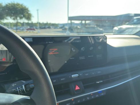 Used 2025 Kia K4 FWD image 22