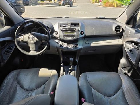 Used 2010 Toyota RAV4 Limited image 13