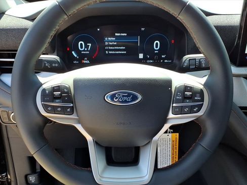 New 2026 Ford Explorer Active AWD/4WD image 15